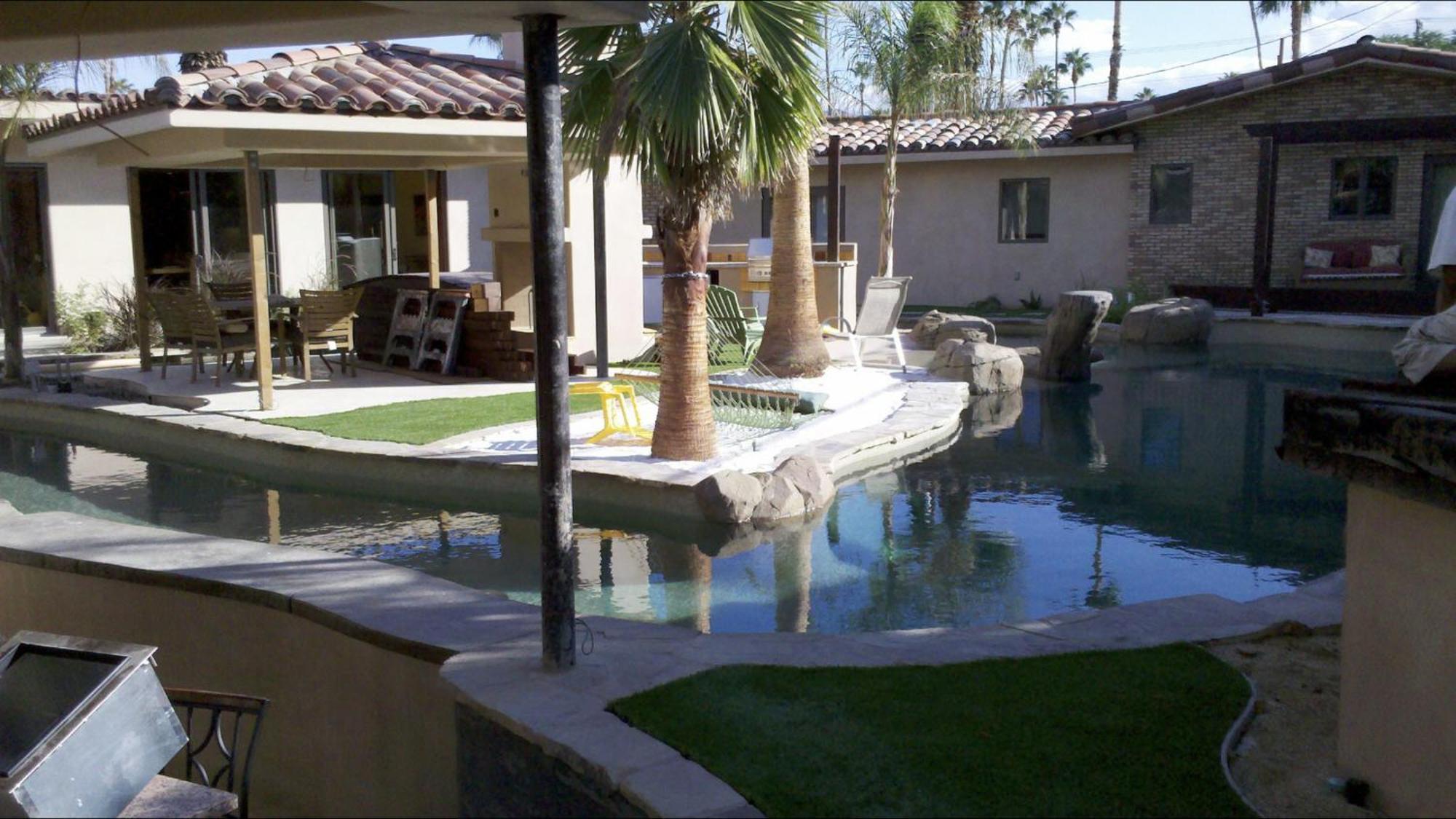 Warm Sands Villa-Moving River/Island Palm Springs Extérieur photo