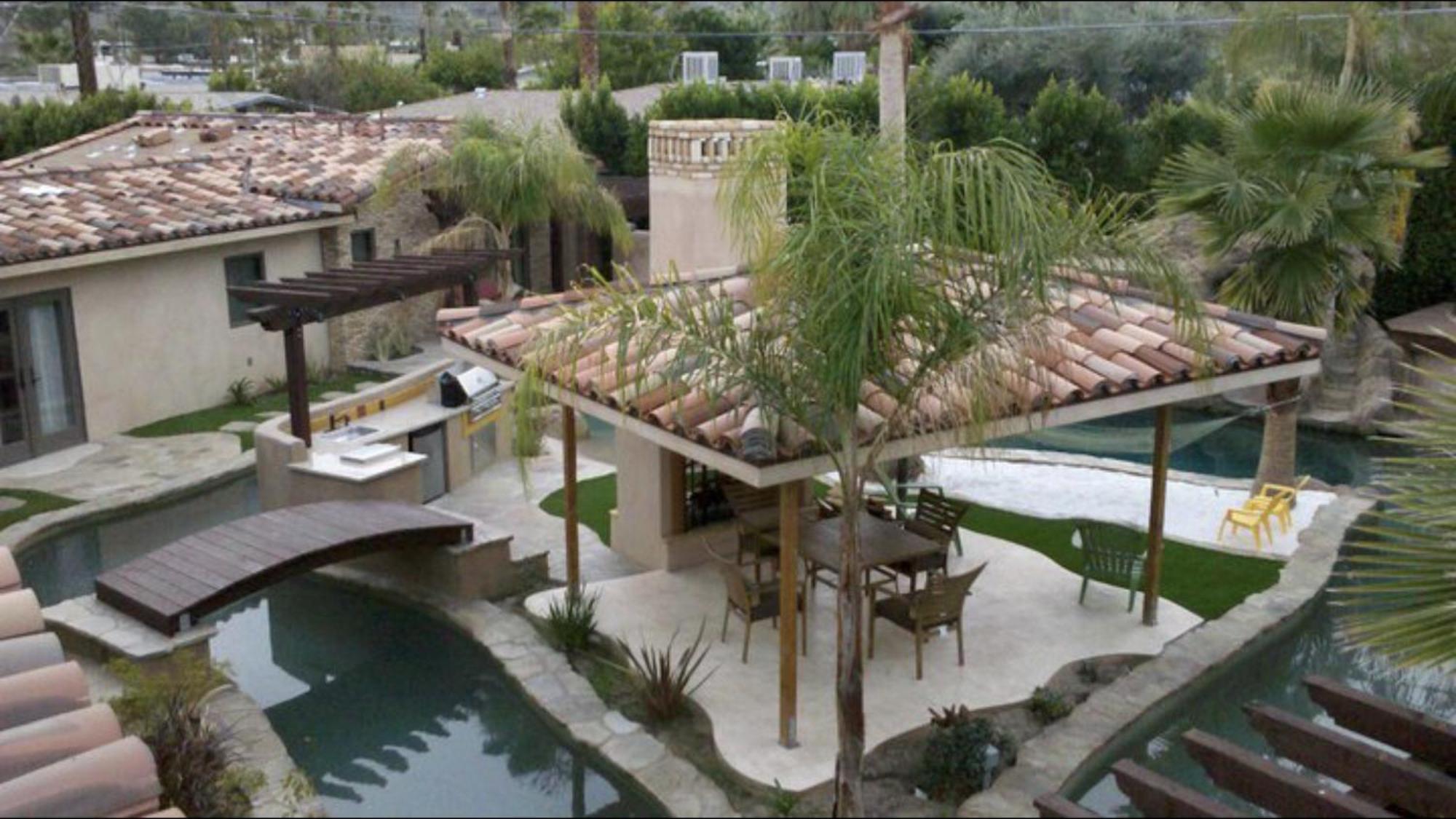 Warm Sands Villa-Moving River/Island Palm Springs Extérieur photo